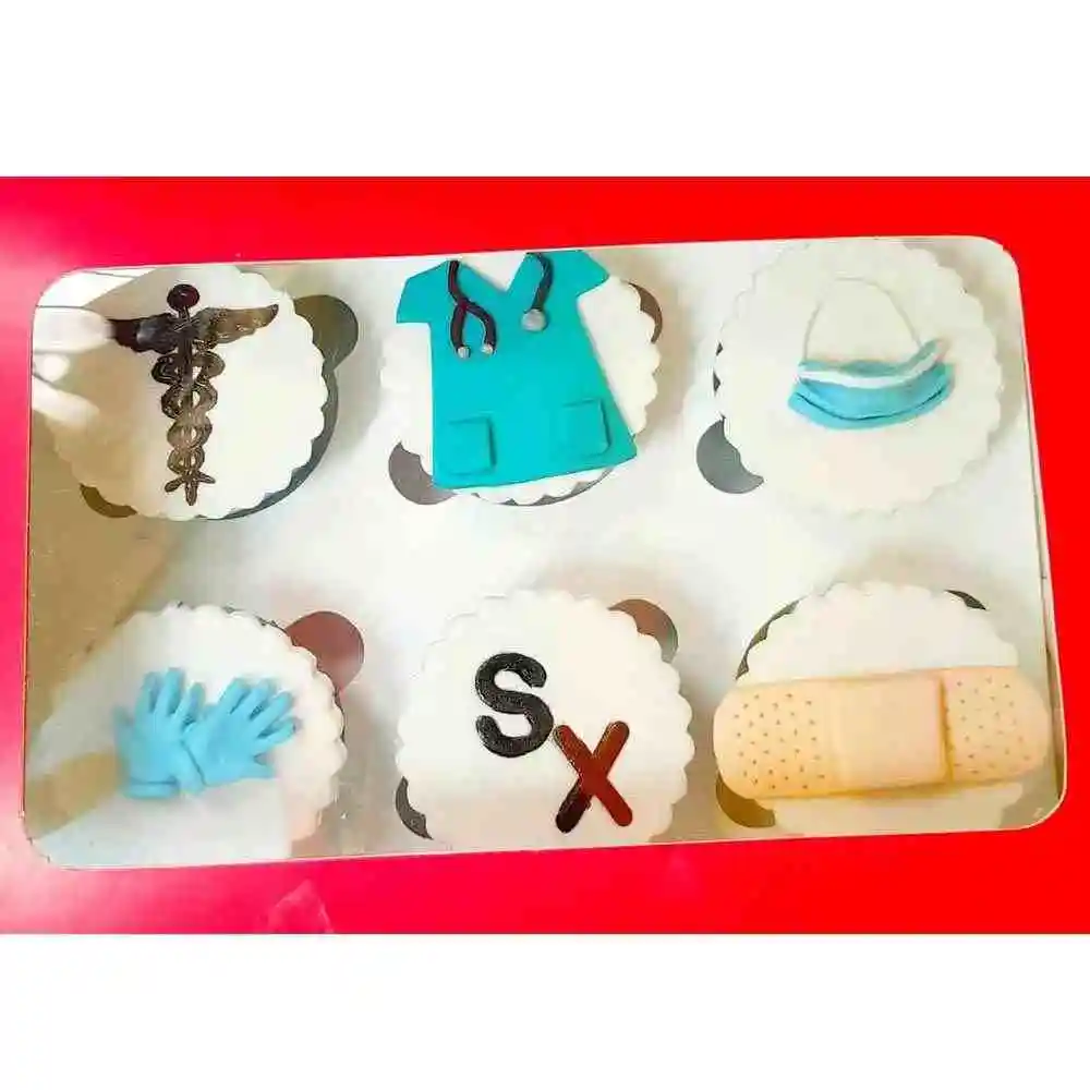 Surgeon Themed Cupcakes
